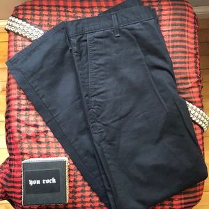 Levi’s Flat Chino Front